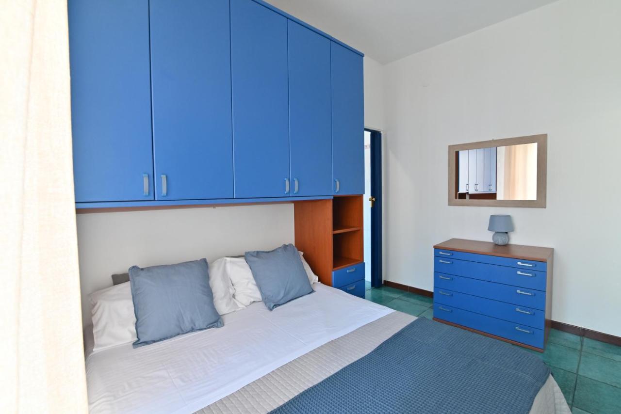 Izzhome Holiday Terrace Cagliari Bagian luar foto
