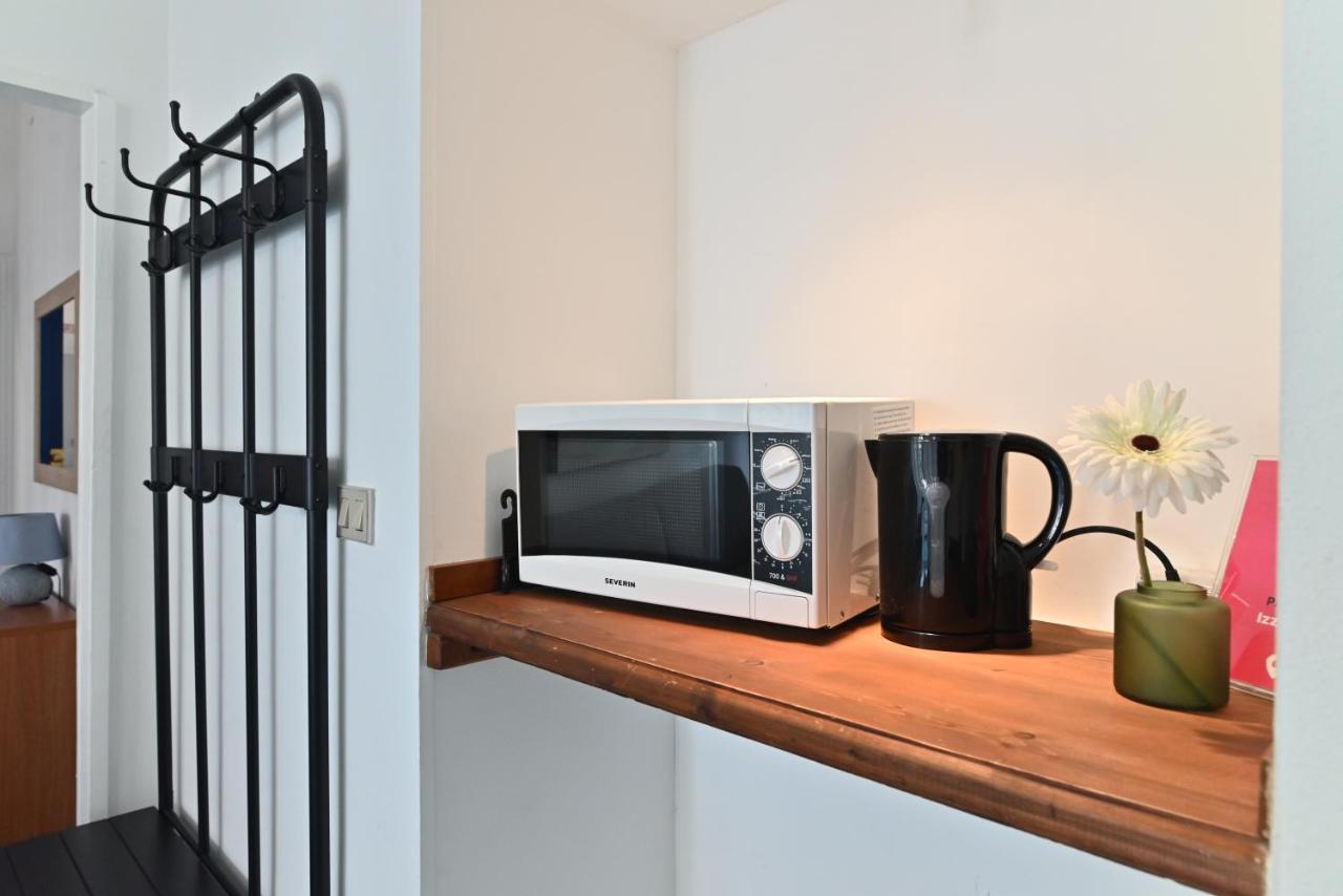 Izzhome Holiday Terrace Cagliari Bagian luar foto